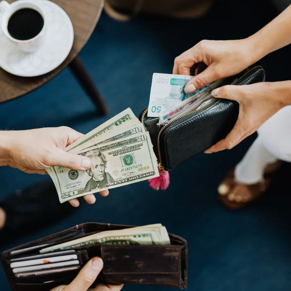 Cum să economisești 500 RON pe lună fără să simți diferența – Trucuri reale - Imagine 9
